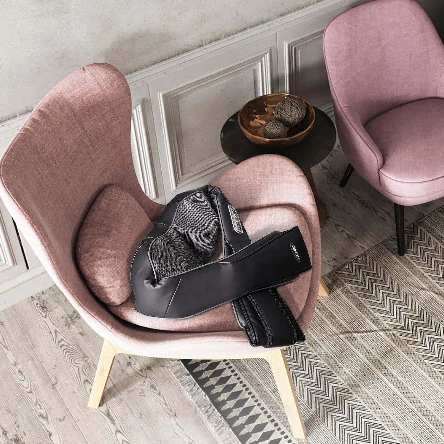 Naipo Massagegerät mit Akku, für Nacken Schulter Massage Shiatsu mit 3 Einstellbaren Geschwindigkeiten